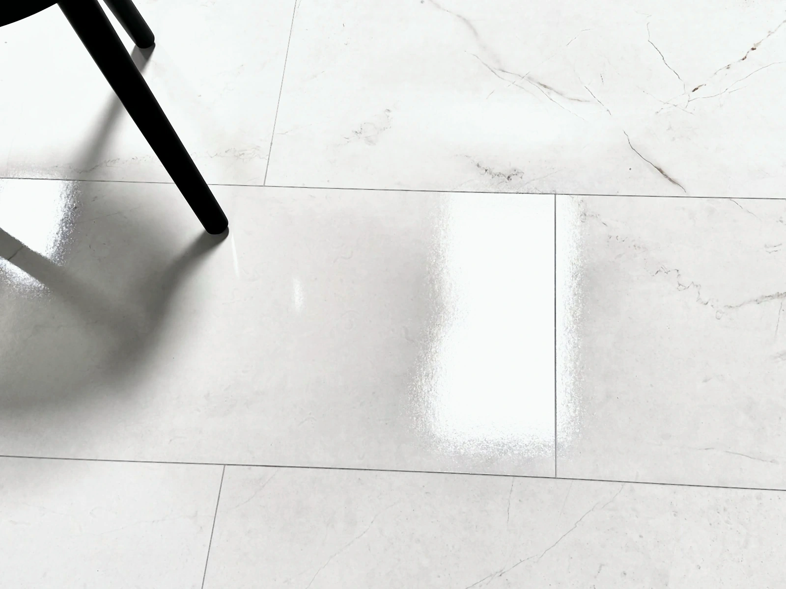 Marmorata Chiara Hochglanz-Vinyl – Produktansicht 2